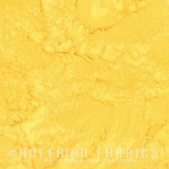 Hoffman Batik Daffodil 110