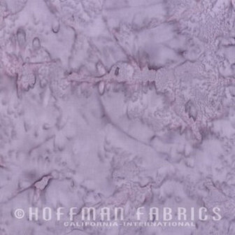 Hoffman Batik Lavender 070